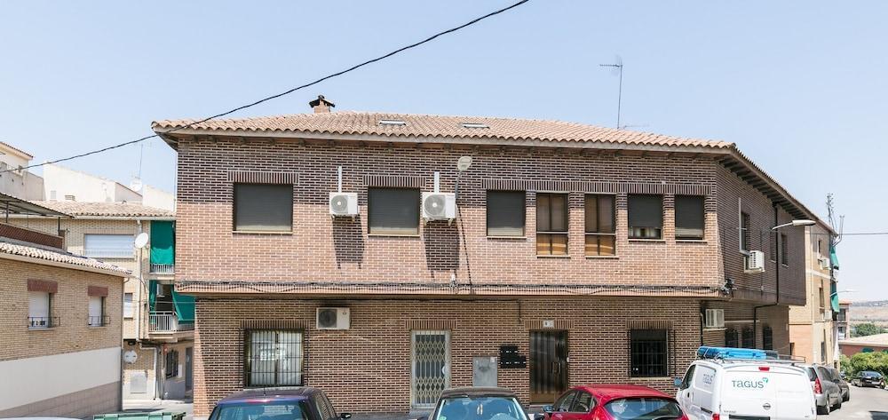 Apartamentos Turisticos Turistoledo Exterior foto
